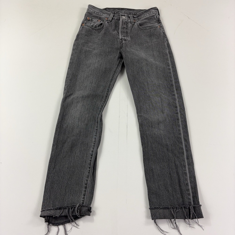 Levis 501 Jeans Mens 30x31 Gray Classic Straight Distressed Denim Pants